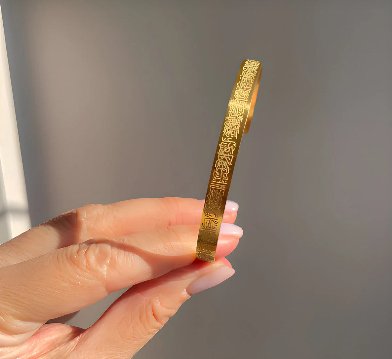 AYETEL KÜRSİ BİLEKLİK GOLD